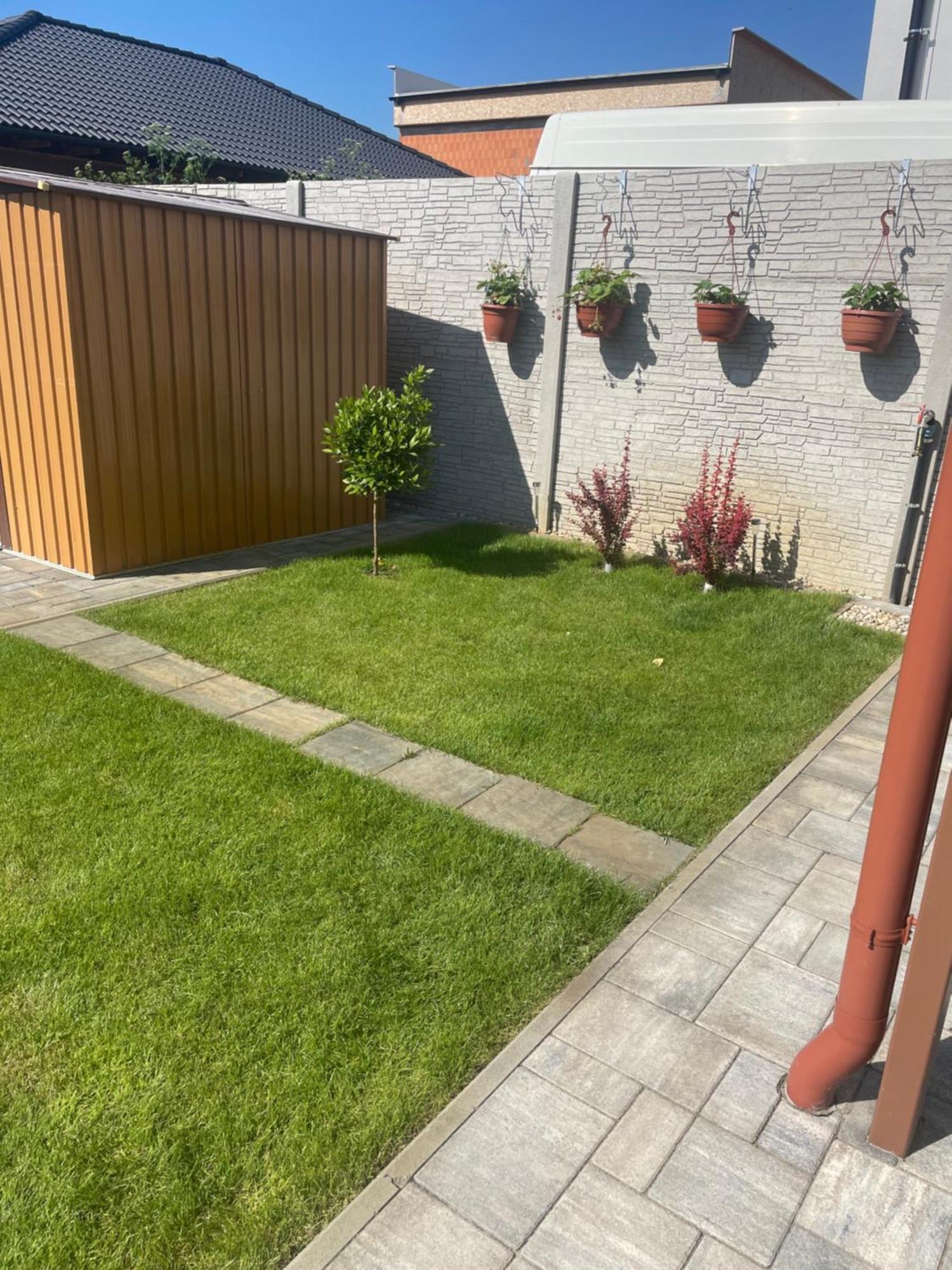 Apartman Losonci Nesvady- Pre 2 Osoby Studio Exterior photo
